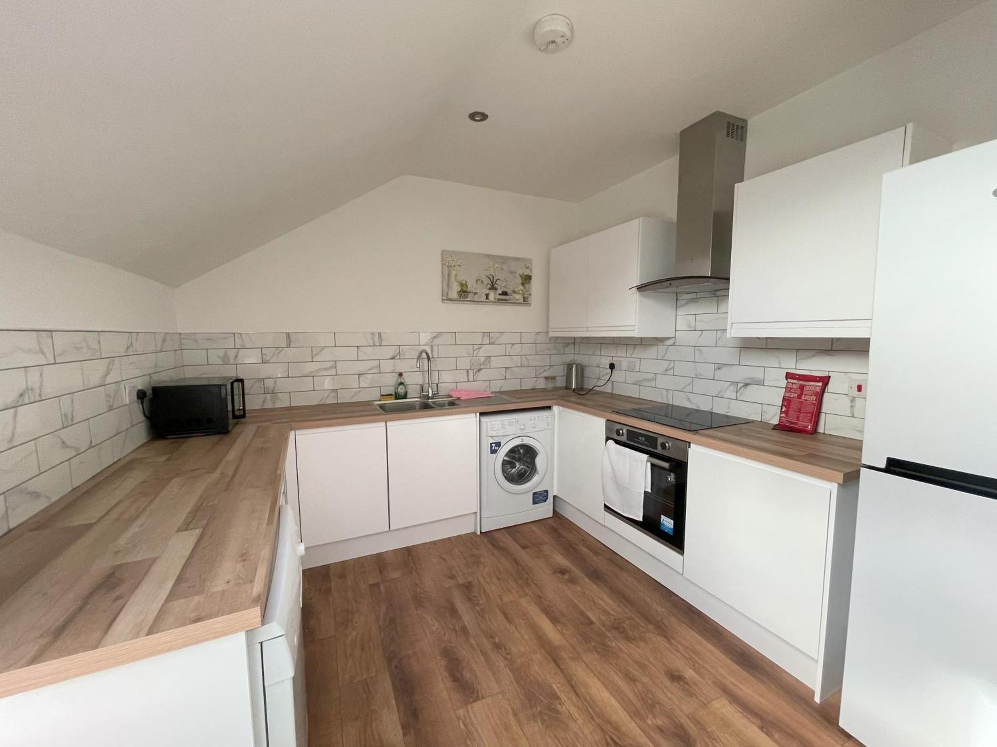 1 Fitzhamon Embankment Apartments Opposite Principality Stadium - Long Stay Offer Cardiff Bagian luar foto