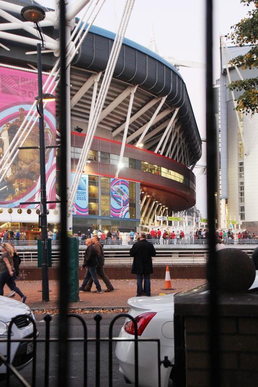 1 Fitzhamon Embankment Apartments Opposite Principality Stadium - Long Stay Offer Cardiff Bagian luar foto