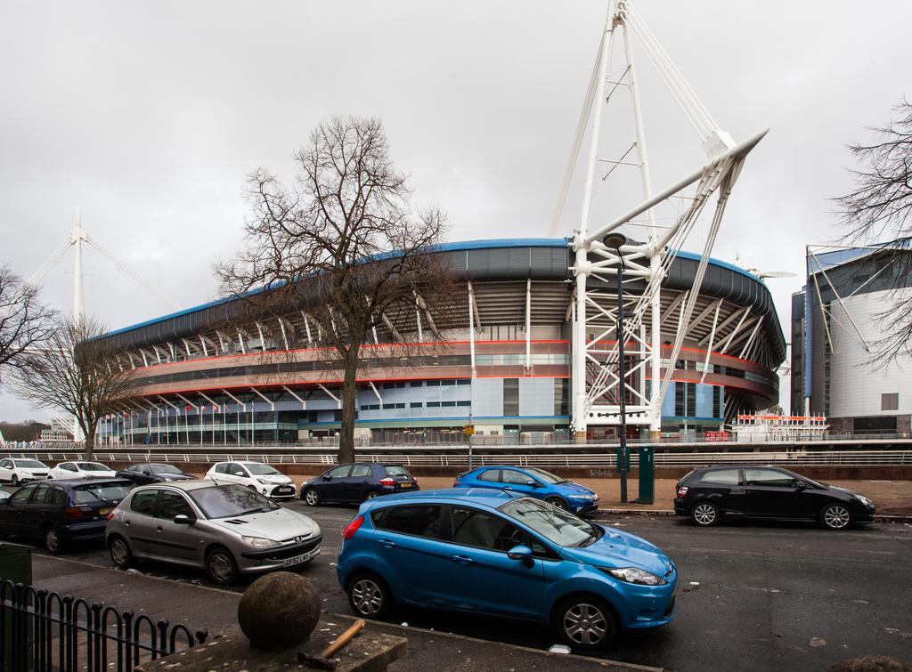 1 Fitzhamon Embankment Apartments Opposite Principality Stadium - Long Stay Offer Cardiff Bagian luar foto
