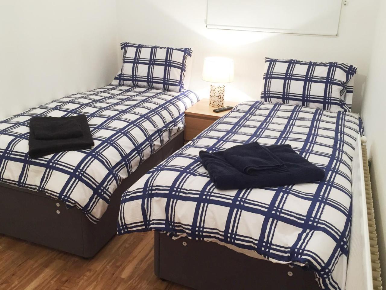 1 Fitzhamon Embankment Apartments Opposite Principality Stadium - Long Stay Offer Cardiff Bagian luar foto